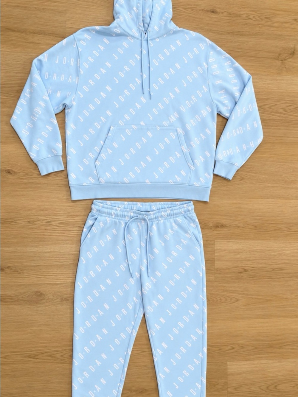 Men’s Jordan Sport DNA All-Over Print Hoodie XXL & Joggers XL Set